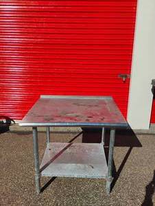 lot 26 image: COMMERCIAL 2-TIER STAINLESS STEEL PREP TABLE