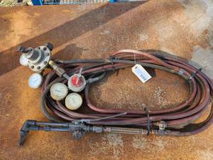 Torch Hose and Regulators