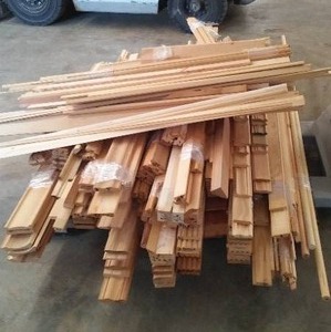 BIG LOT PINE MOULDING SHORTS, RANDOM PROFILES, MOST UNDER 6