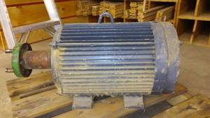 20 HP 230460 3 PH ELECTRIC MOTOR, UNKNOWN CONDITION, SPINS FREELY