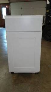 18 LOWER CABINET, 34-12T, 24 DEEP