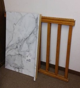 24X38 COUNTERTOP AND 36X46 HANDRAIL DISPLAY