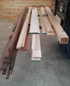 90 LF KNOTTY ALDER 12X4.14 BASE, REDWOOD STRIPS, POPLAR, RED OAK MISC MOULDINGS 4-14