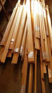 LARGE LOT MISC PINE MOULDINGS, 5-10L