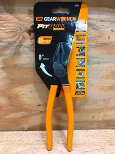 lot 23 image: GEARWRENCH PitBull 8 Cutting Pliers