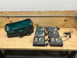 lot 177 image: MAKITA Lot of 6- DC18RC Battery Chargers with Bag