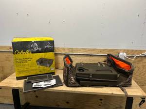 lot 138 image: CABELAS ATV Read Padded Bag