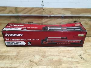 lot 183 image: Husky 24 Professional Tile Cutter Model # JHD600