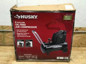 lot 185 image: Husky 8 Gallon Oil-Free Air Compressor