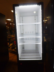 lot 5 image: Habco Single Glass Door Cooler