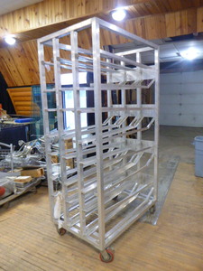 lot 15 image: Channel Restaurant Aluminum Can 8-Tier Can Rack