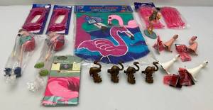 lot 15 image: Msc. Flamingo Collectibles