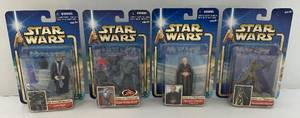 lot 78 image: Misc. STAR WARS   Action Figures (NIB)