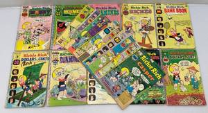 lot 92 image: 25, 35 Cent Richie Rich Comics (SOME WITH WRITING)