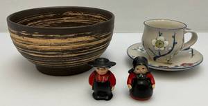lot 143 image: Misc. Japanese Style Items & More