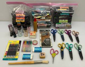 lot 215 image: Misc. Art Supplies (CL)