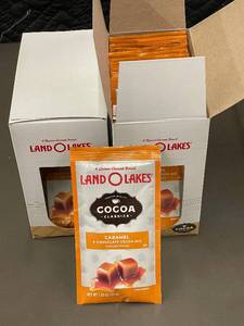 lot 18 image: ID 4 (8) - Land O Lakes Caramel & Chocolate Cocoa Mix 24 Packets
