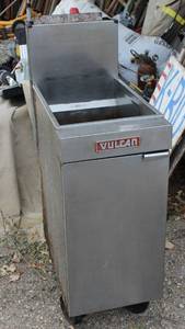 lot 5 image: Vulcan Commercial Gas Fryer (1) 50 LB, Natural Gas