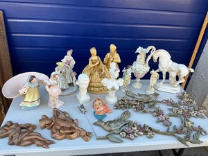 Misc. Figure and Wall Plaque Lot
