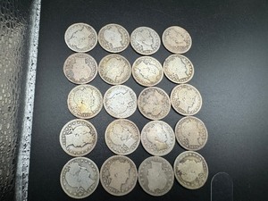 lot 85 image: 20 Mixed Date and Mint Silver Barber Quarters