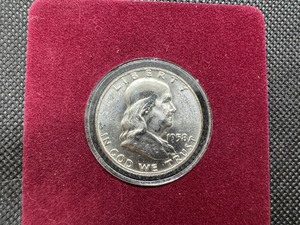 lot 39 image: 1958-D Brilliant Uncirculated Franklin Half Dollar