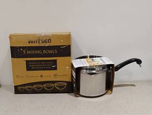 NEW FARBERWARE POT AND WHYSKO MIXING BOWLS