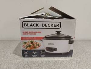 NEW BLACK AND DECKER 6-CUP RICE COOKER AND STEAMER