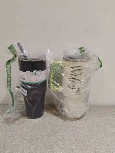 2 TUMBLERS