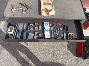lot 5 image: Kennedy Machinist Tool Box With Keys & Assortment Of Machinist Tools