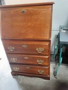 lot 13 image: Riverside Furniture Drop Front Secretary Desk With 3-Drawers 27x19x44