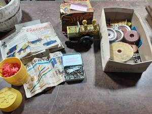 lot 56 image: Vintage Marx Toys Tin Wind-Up Jumpin Jeep, Erector & Tinker Toys With Manuals, Barrel Of Monkeys
