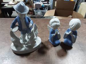 lot 59 image: Pair Of Angel Figures