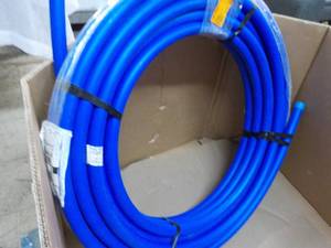 1 14 x 100ft x 250 PSI Blue Hose...