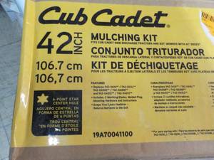 Cub Cadet 42 Mulching Kit...
