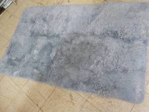 3 ft x 5 ft Furry Accent Rug...