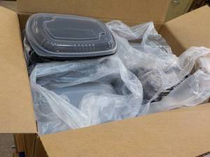 Case of 125 ct Microwable Vented Do...