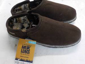 MukLuks size Mens 12 Chocolate Col...