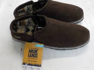 MukLuks size Mens 12 Chocolate Col...