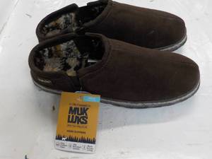 MukLuks size Mens 12 Chocolate Col...
