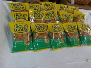 15 x 3 12 oz Bags Rold Gold Waffle...