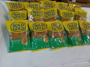 15 x 3 12 oz Bags Rold Gold Waffle...