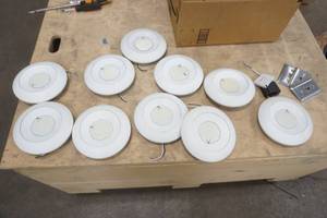 lot 121 image: Sylvania Light Disc