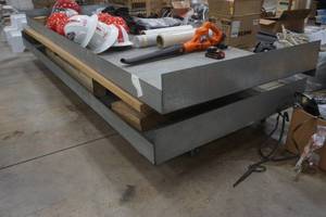 lot 181 image: work bench tops