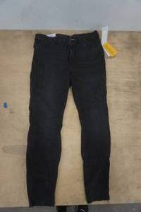 lot 194 image: jeans