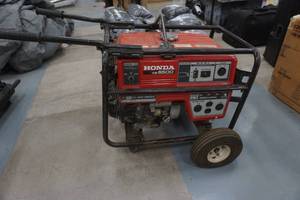 lot 218 image: Generator