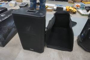 lot 222 image: speaker