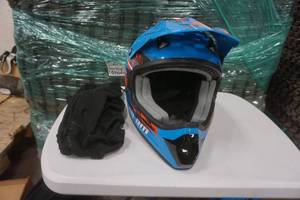 lot 288 image: helmet