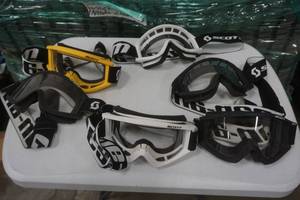 lot 309 image: helmet goggles