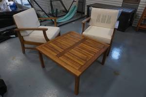 lot 343 image: patio set