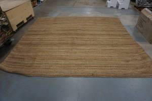 lot 367 image: rug